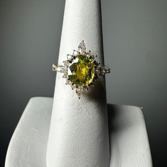 NWT 8.2x7.2mm Oval Cut Sphene with .64ctw diamonds in 14kt yellow gold ring! - Picture 3 of 17